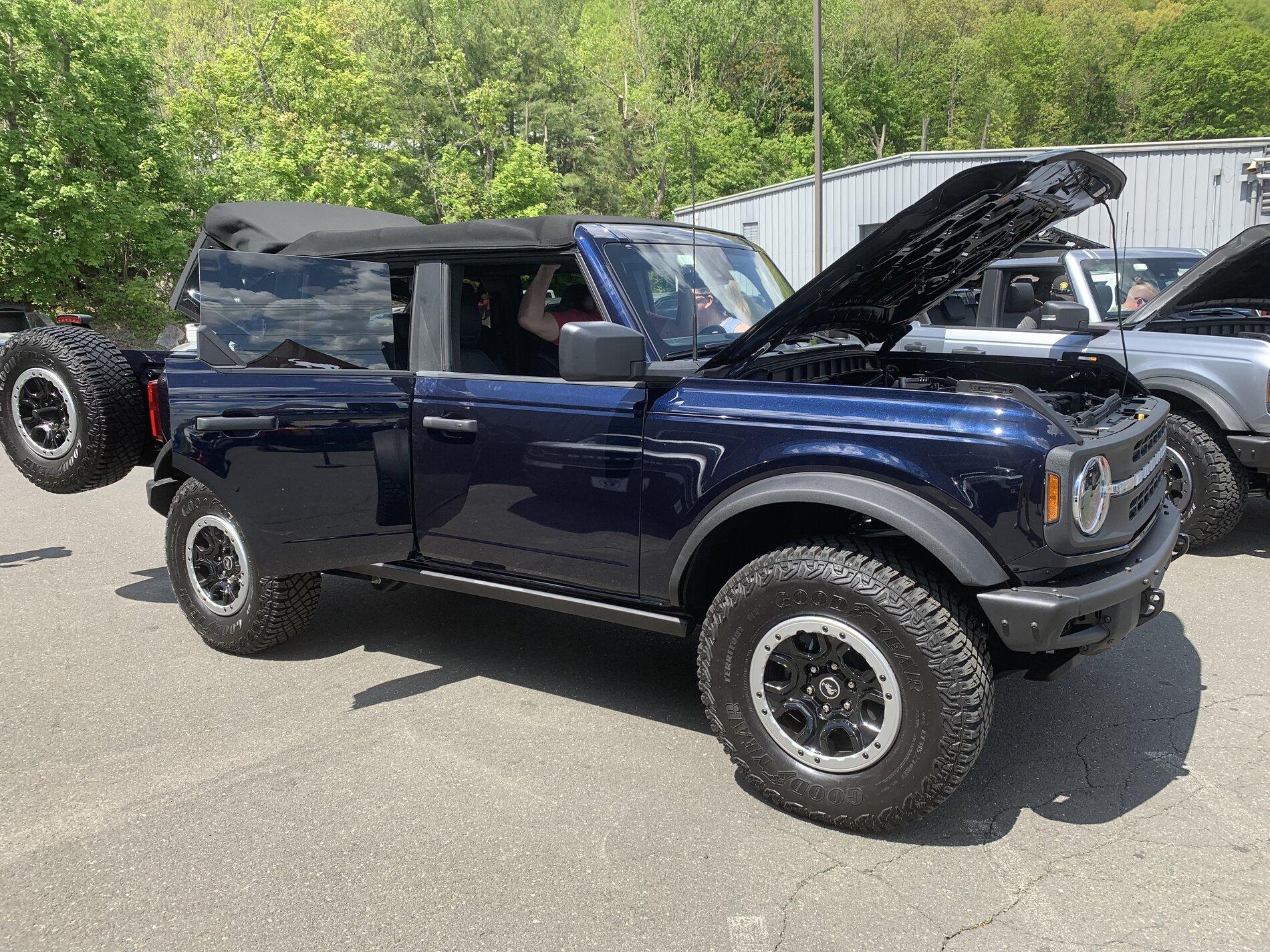 Ford Bronco Photo requests? F568C234-D163-4EA5-B14B-819177A9C721