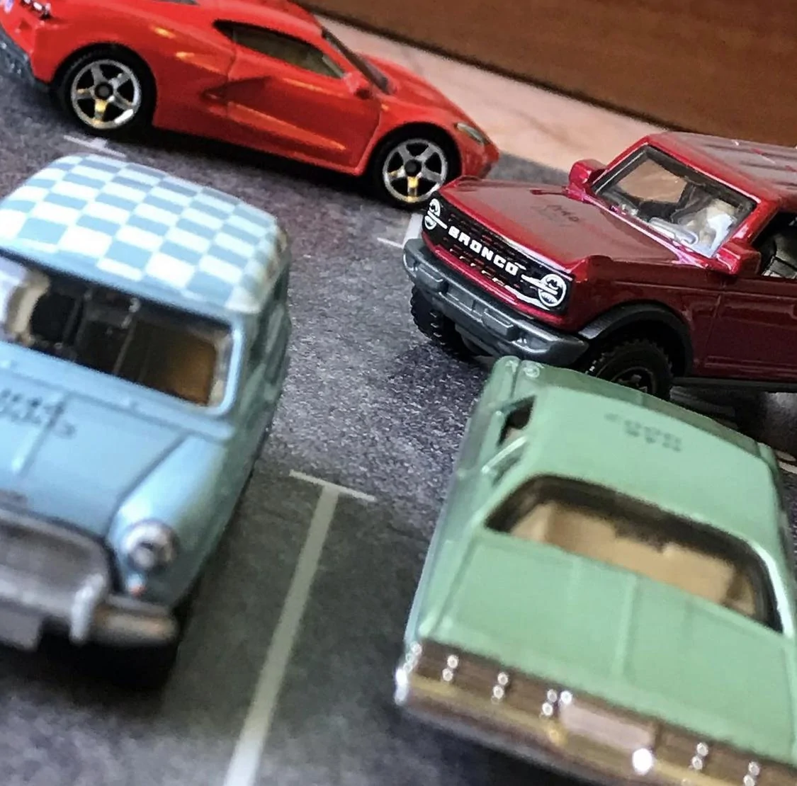Ford Bronco Matchbox: 2021 Bronco 4 DR C9EDCF0E-69CE-4BA3-86A6-C4D04E147ECC