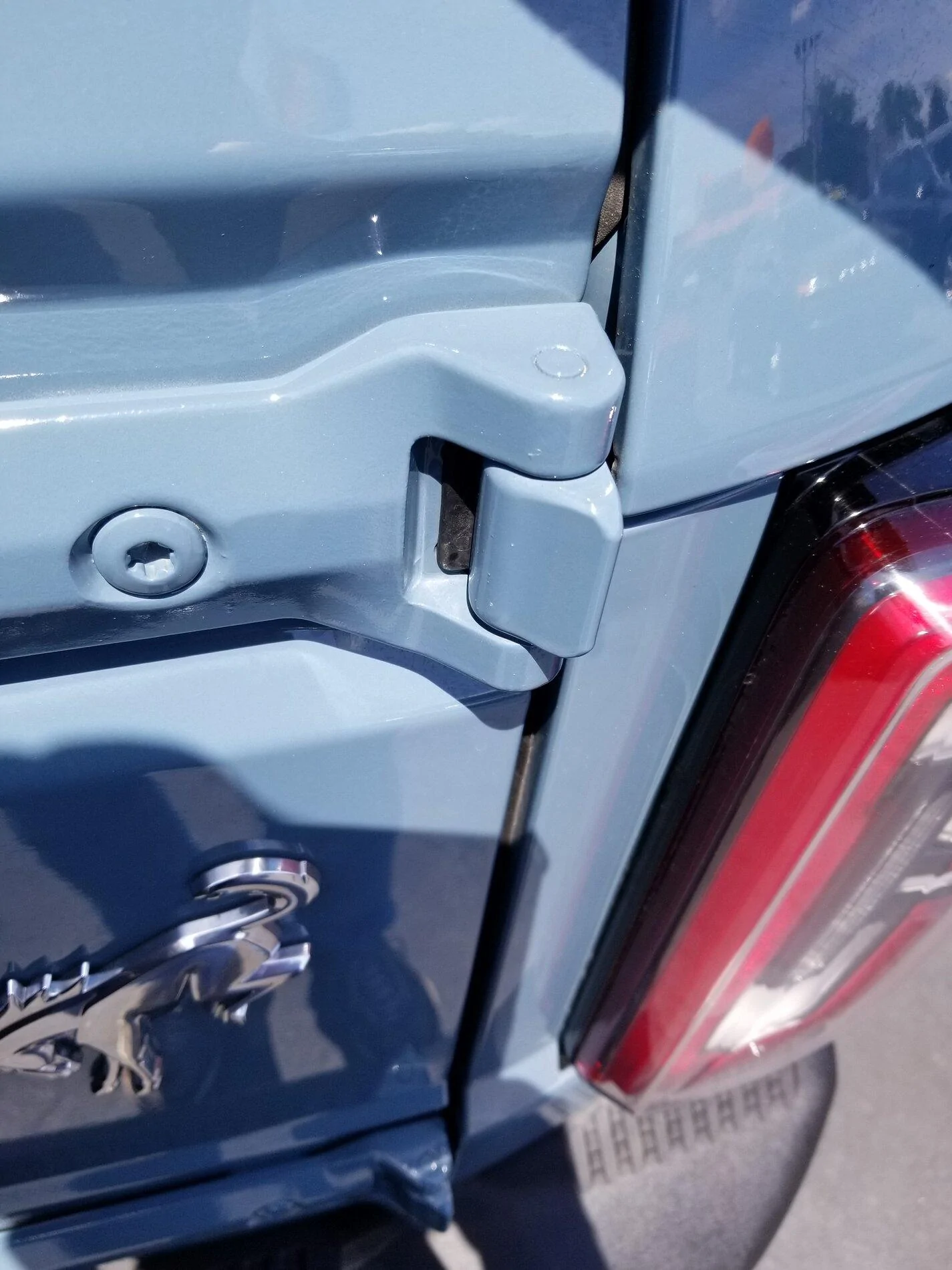 Ford Bronco Tailgate Hinge wear 20210519_123009