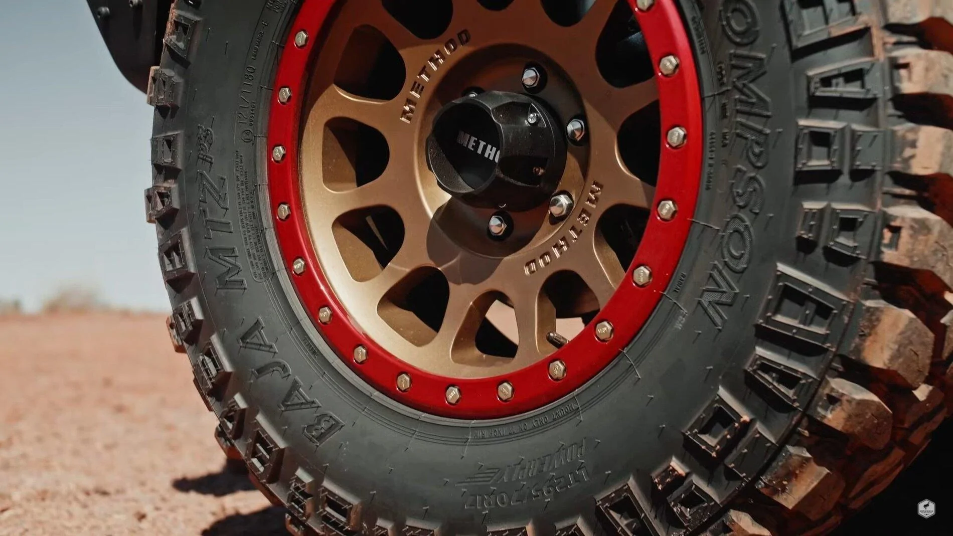 ford-performance-2021-ford-bronco-shows-its-custom-touches-prepared-for-moab_5.webp
