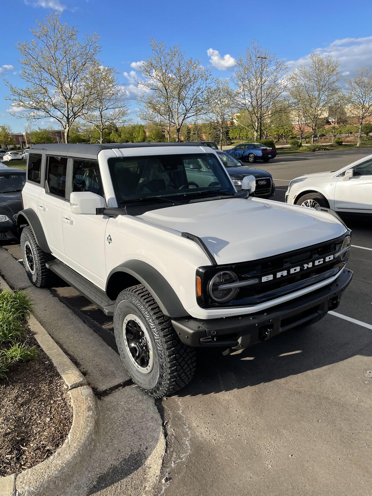 Ford Bronco Bronco Sighting Dump 5BBEC6B8-7DAF-4C56-8AAC-0BADC229909A