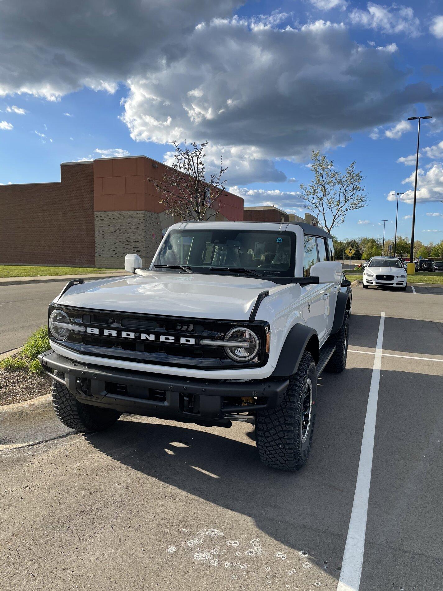 Ford Bronco Bronco Sighting Dump C71A6F7D-24CD-4EE7-B67D-5ECE9E462094