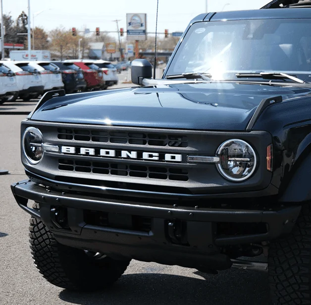 Ford Bronco Antimatter Blue or Carbonized grey ??? 1621623668568
