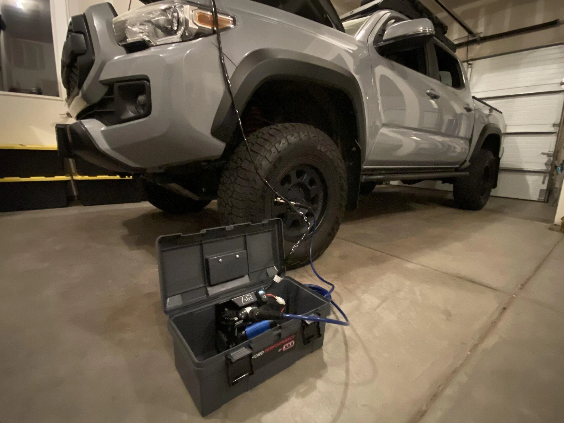 Ford Bronco Ford Performance ARB Portable Air Compressor Kit Overview 88C7CB3A-F6F4-4487-B989-DE0C78E71869