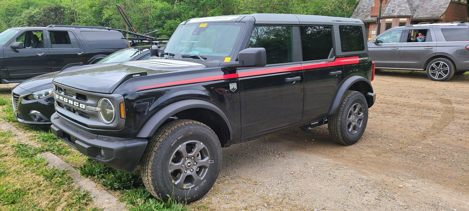 Ford Bronco Roush Bronco spotted 095FC6E0-427C-4D63-AB22-539497F54677