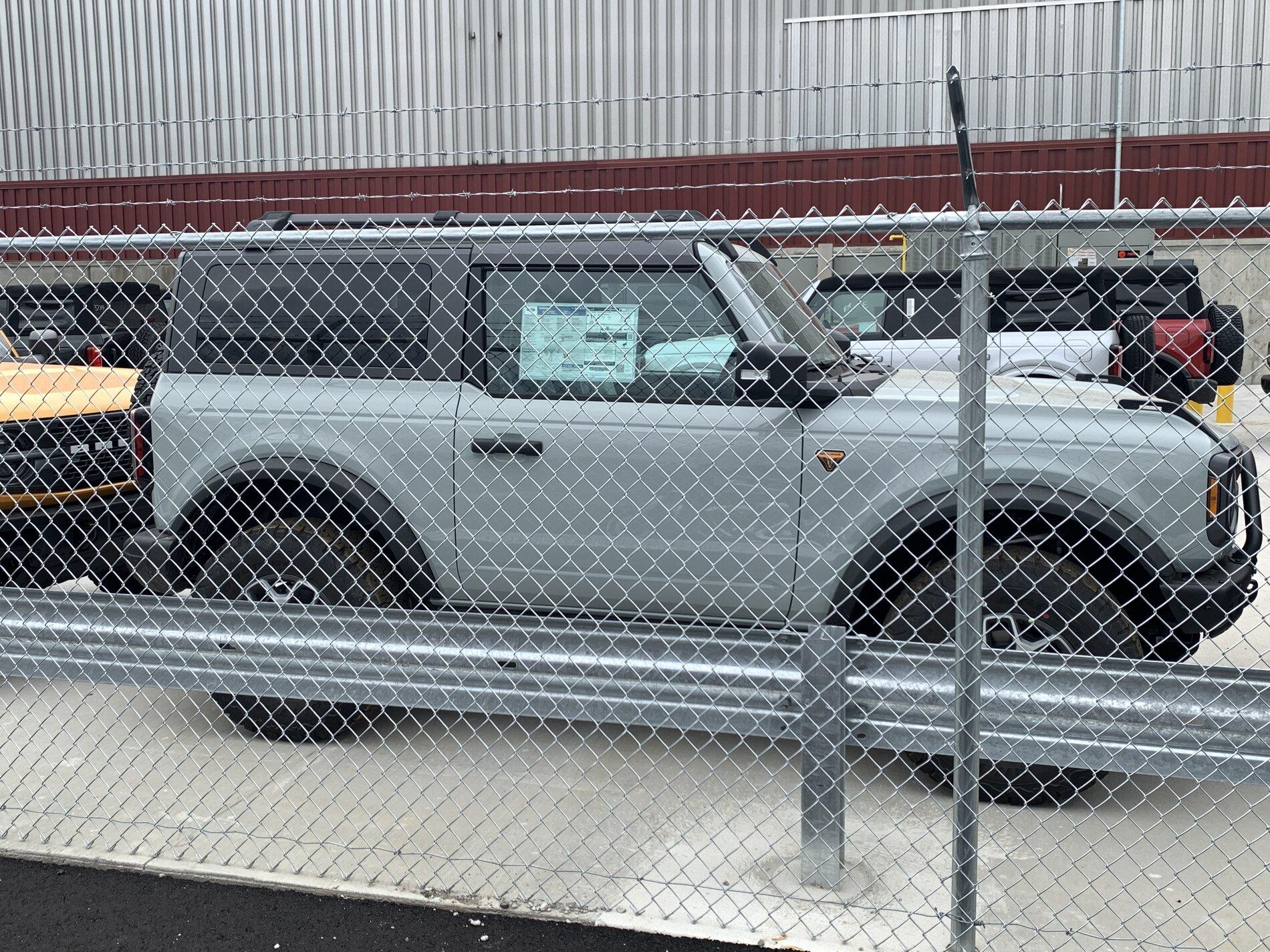 Ford Bronco Pics of 2021 Broncos in MAP holding yard area. Any requests for pictures? 5740ff4f-9961-42ff-a161-a8df2bdb9095-jpe