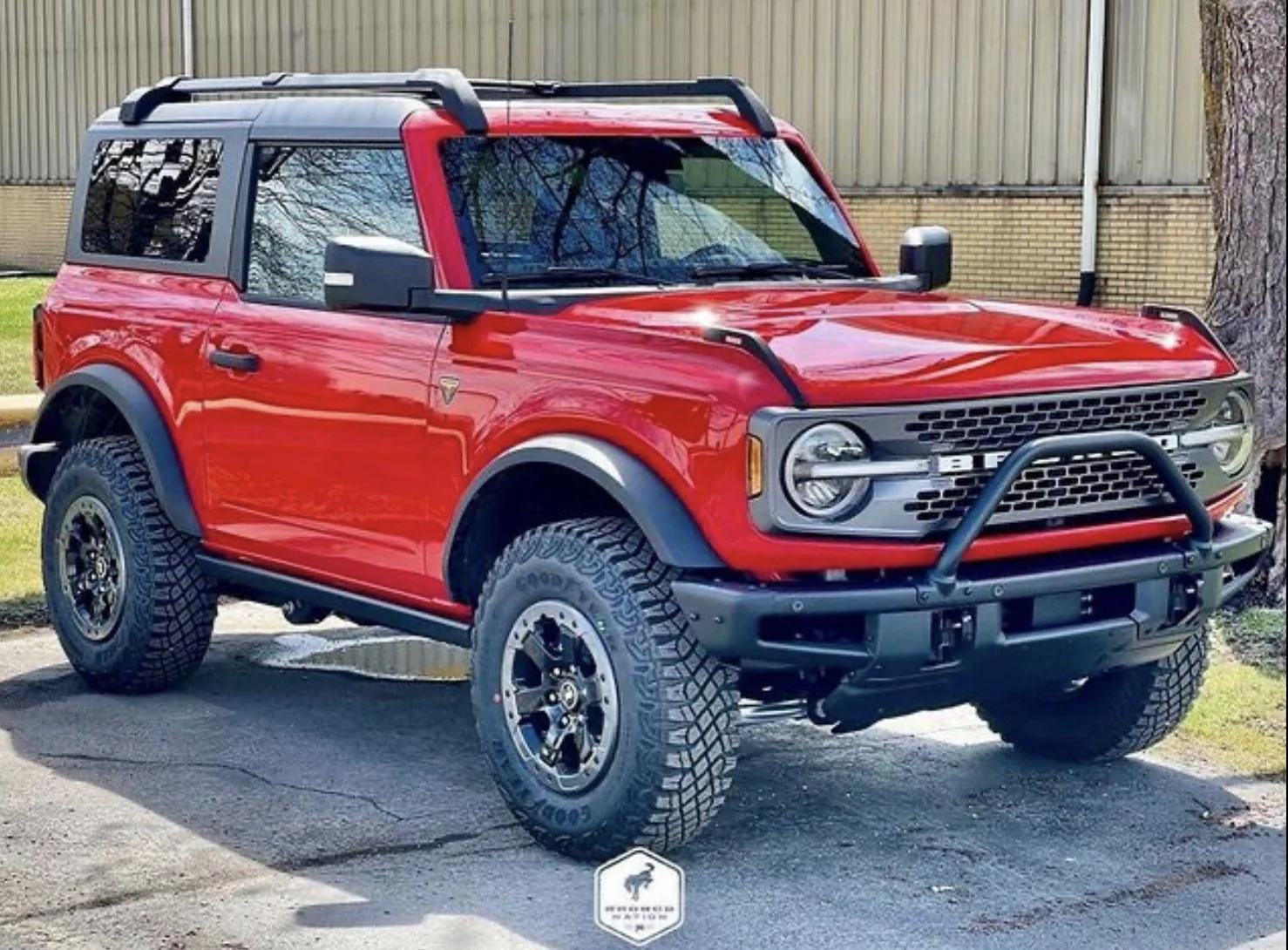 Ford Bronco Your Favorite Bronco Pic? 35DE57F5-AA75-4D7E-96D0-F9B453CA5344