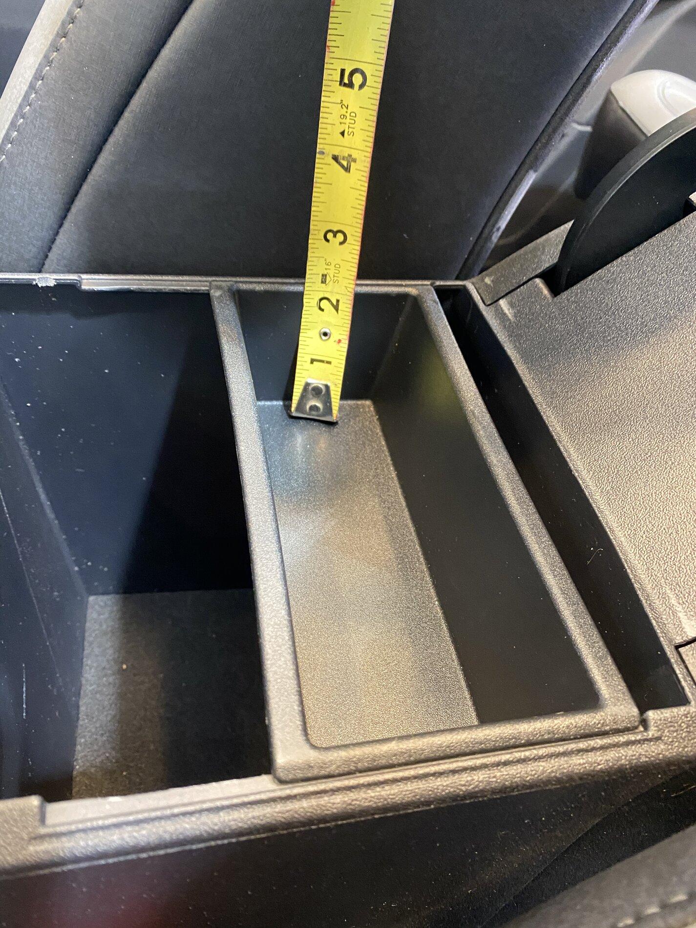 Ford Bronco First Time Seeing Bronco & VIN!!! [Tons of Measurement Pics & Videos] 3BEA7A64-451E-45FA-959B-DDE2E9EB6A44