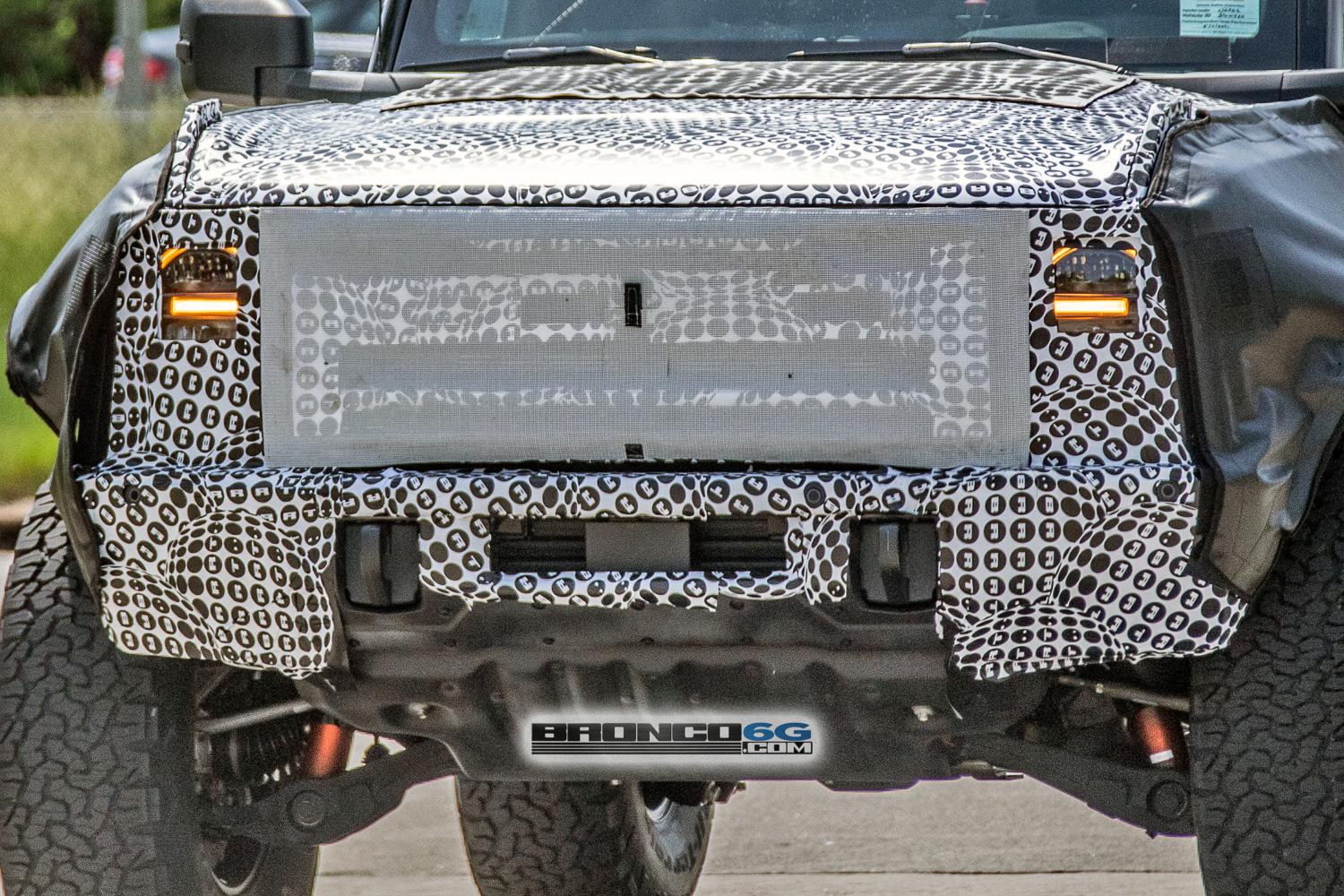 Ford Bronco Bronco Raptor / Warthog Video & Pics Show New Details and Camo Easter Egg 🦖 bronco-raptor-spy-pics-camo-easter-egg-10