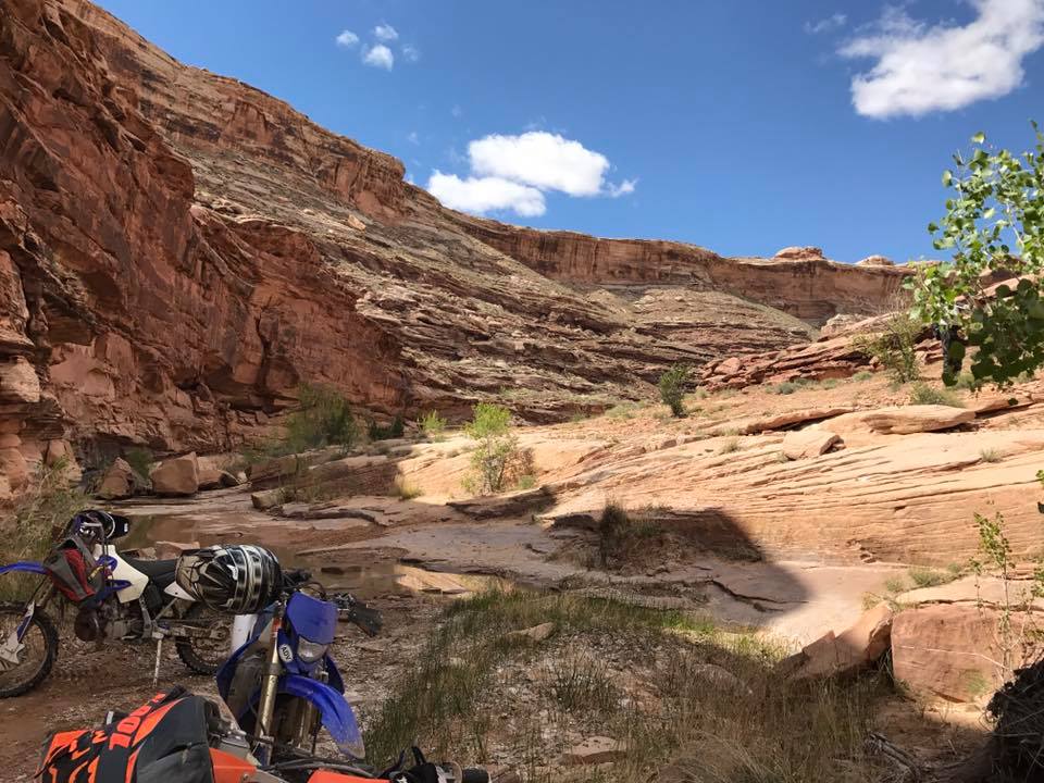 Ford Bronco 📸 🏆 Memorial Day Giveaway & Sale - Share your best road trip photos of America moab 2017