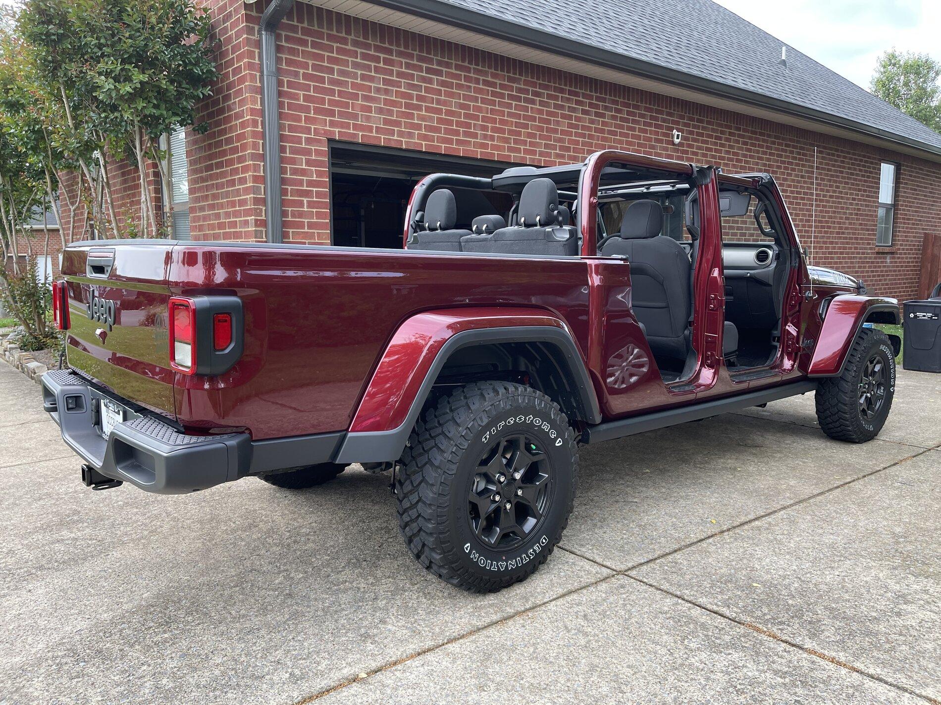 Ford Bronco 4 hours to E day... what's your breaking point? 1ACF3F44-10C3-4334-92E4-A133FD19A63B