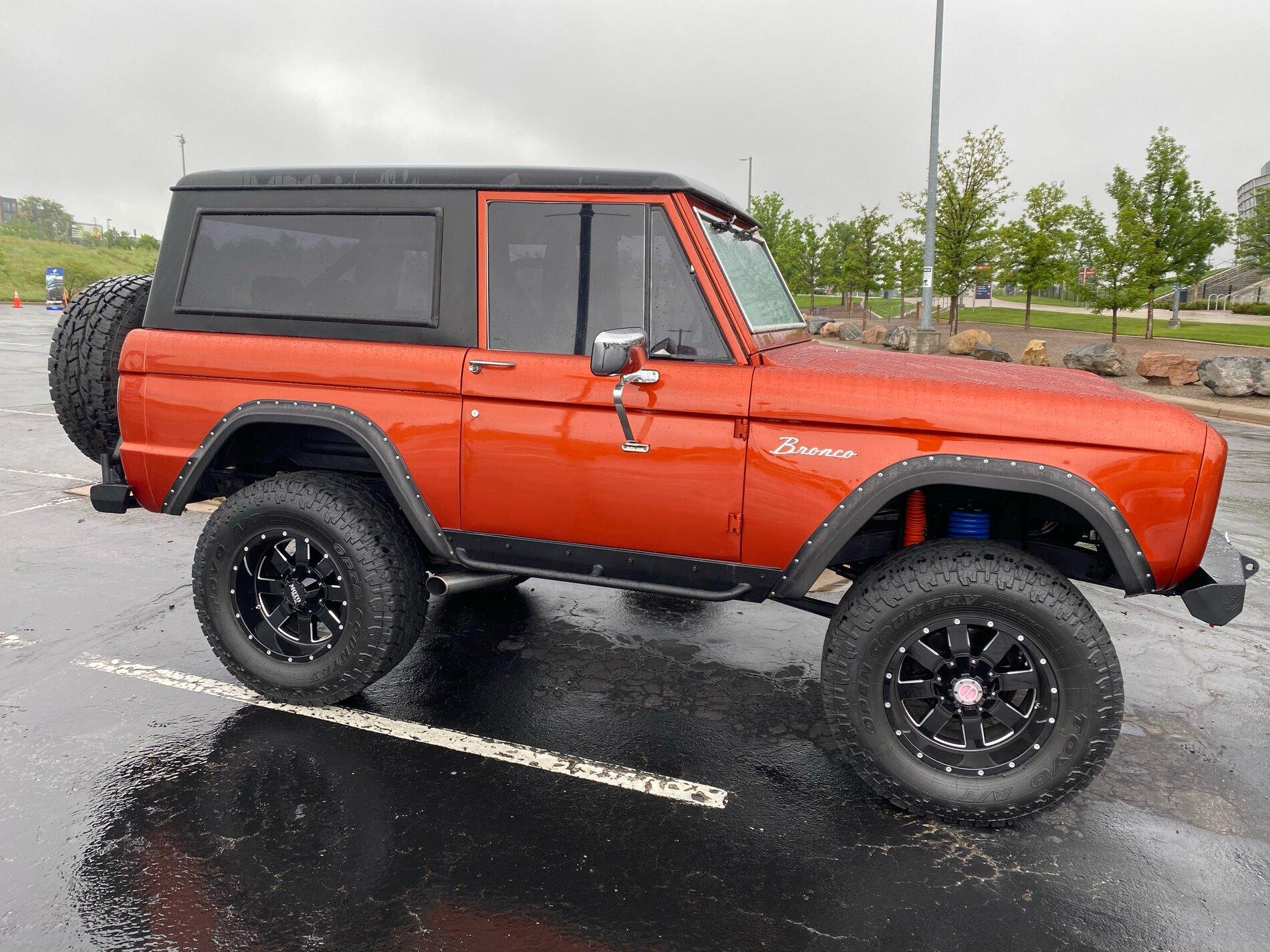 Ford Bronco Colorado Bronco Stadium Event B44E486A-0CB6-4E7A-9833-771AFC8AC44B