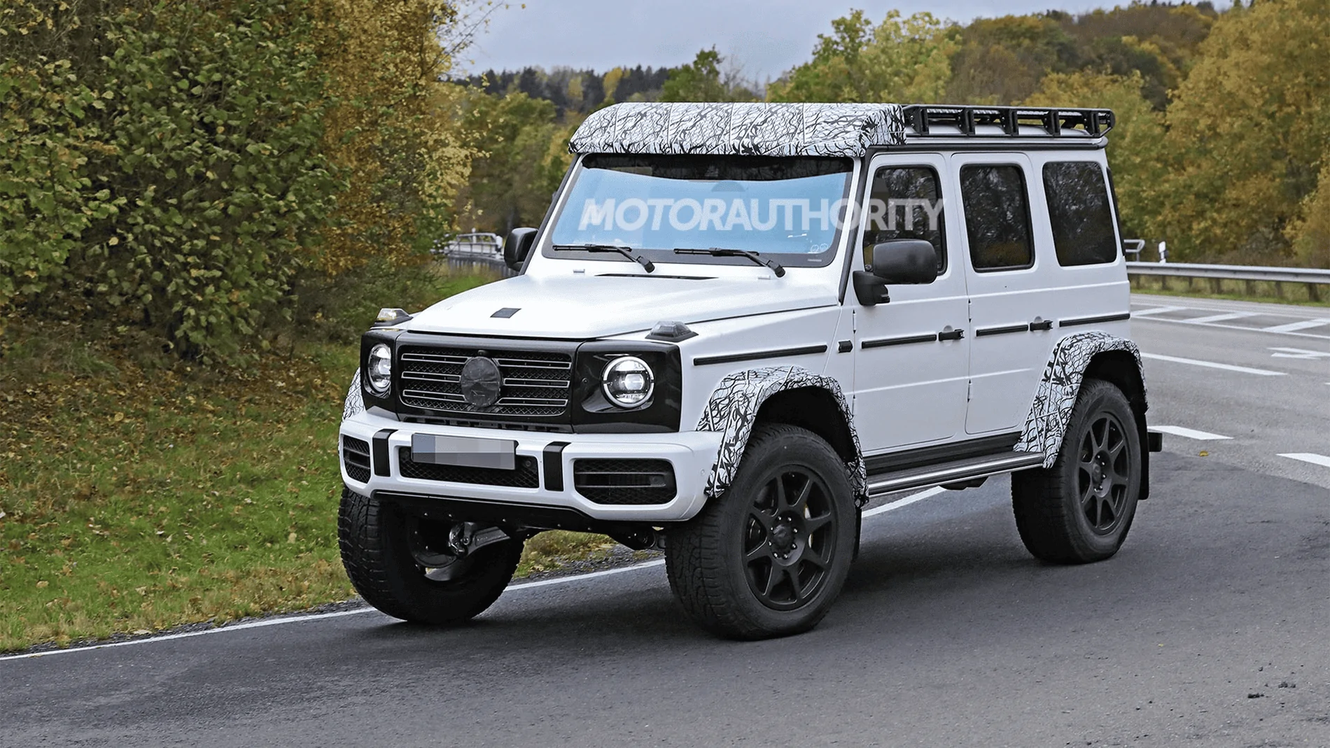 Ford Bronco I would rather have a nonremovable roof. 1622587649202
