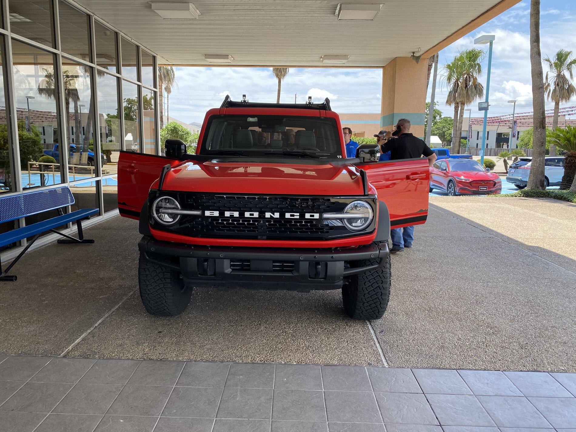 Ford Bronco Corpus Christi Autonation has a 4 door Wildtrack Today 52DD4A8E-B056-4FD0-ACCA-71EB2C3C4832