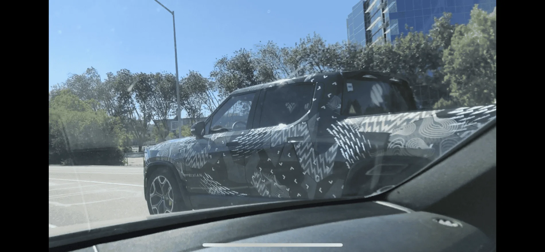 Ford Bronco Rivian R1T Spotted IMG_9004