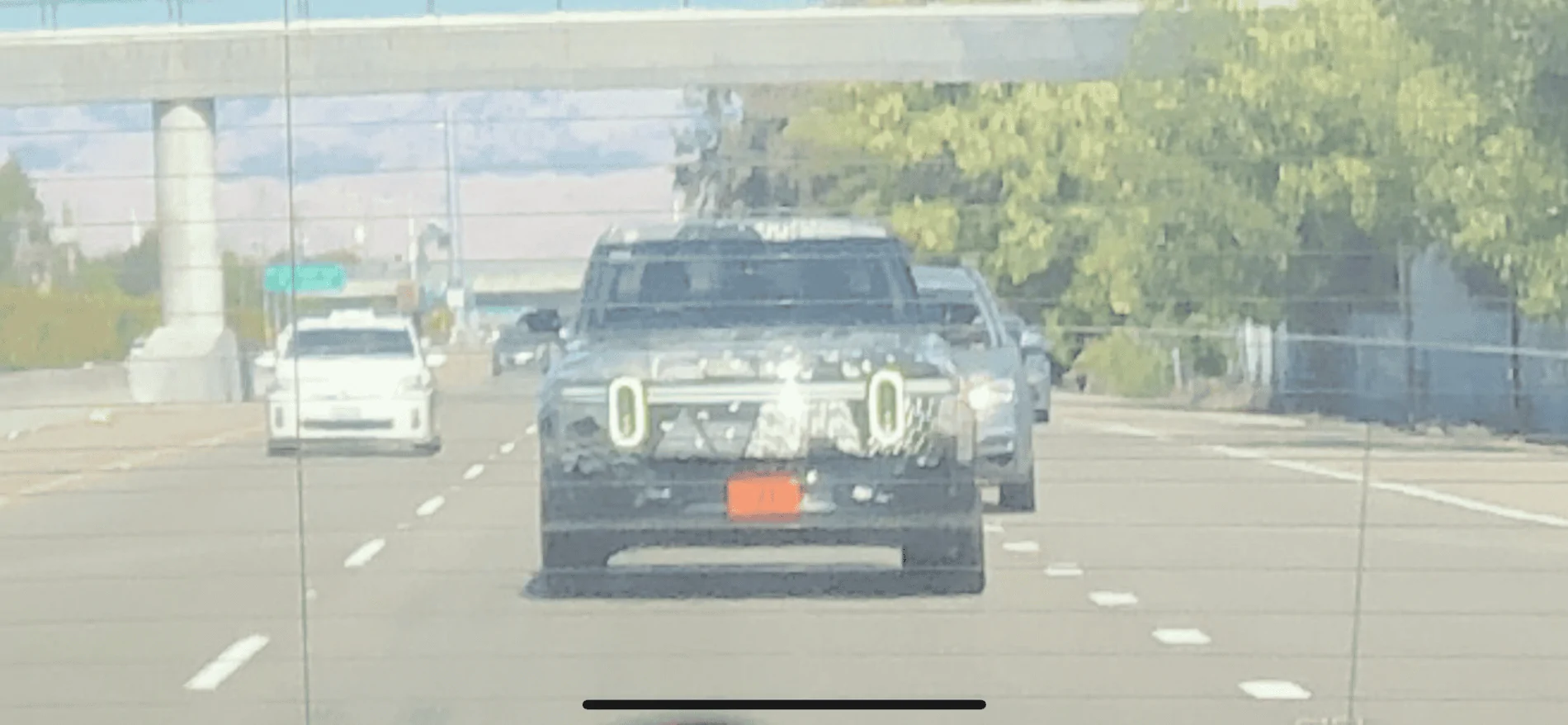 Ford Bronco Rivian R1T Spotted IMG_9005