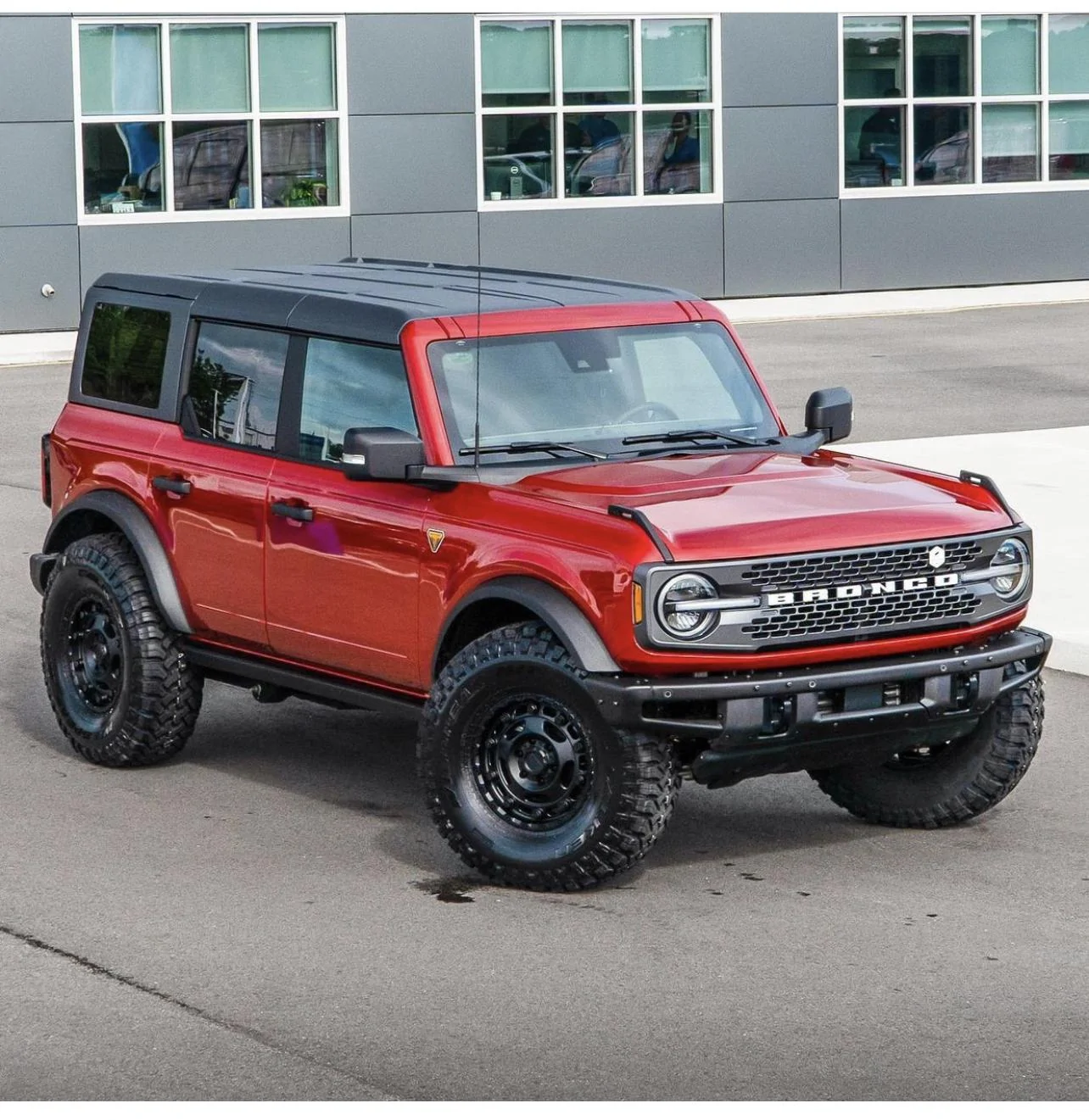 Ford Bronco 37s fit on a stock BADLANDS! But can't offroad 🤦🏻‍♂️ 8DEAF199-D1B4-4C40-834A-D7A97698AEF8