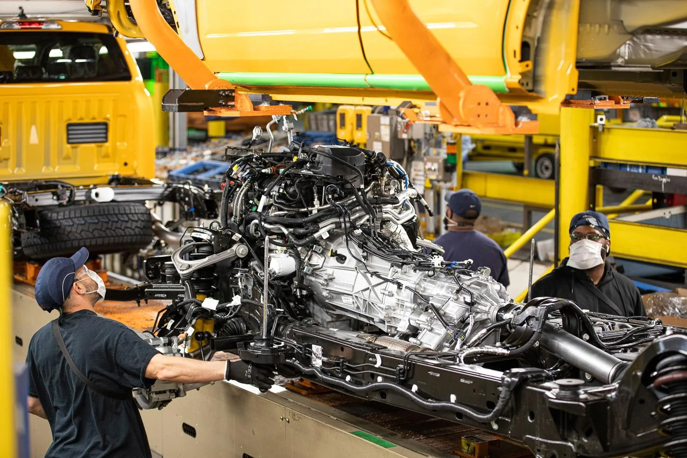 Ford Bronco 🙌 Bronco OKTB Issued and Shipments Begin as Ford Celebrates Bronco Production at MAP! 2021-bronco-production-michigan-assembly-plant-13