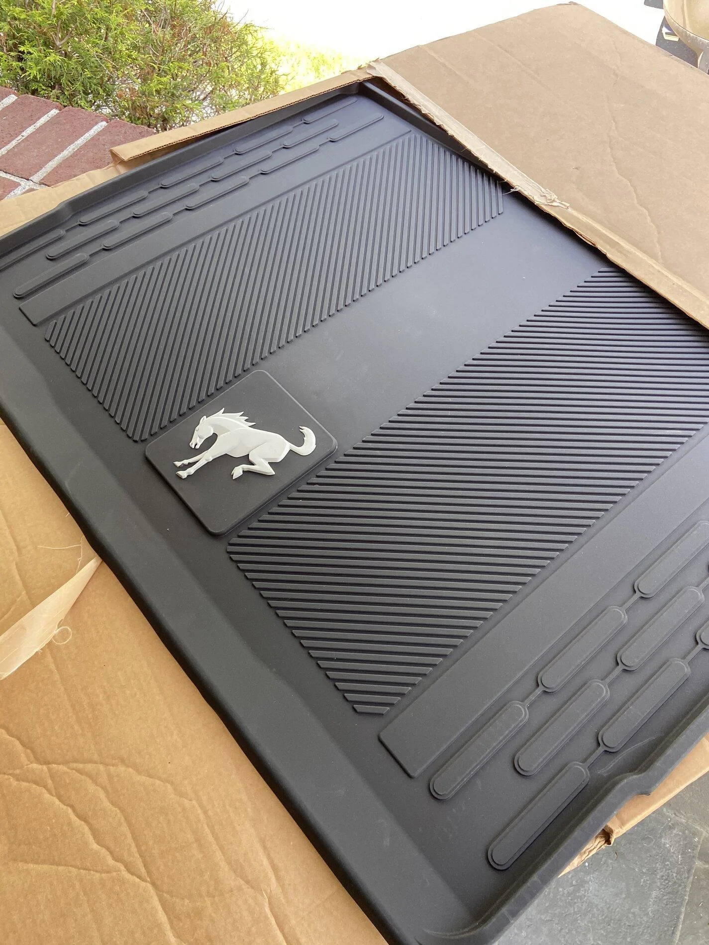Ford Bronco Just got my Ford Folding Tailgate Table D27947FD-339C-4D19-BF75-E72C10F91AAD