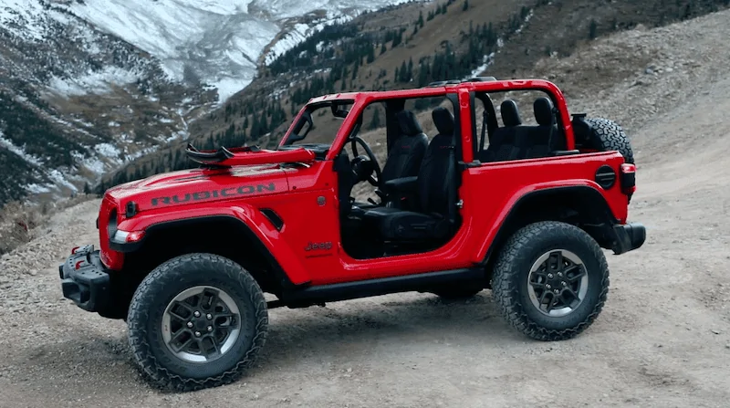 Ford Bronco Doors Off: A Sticky Situation 1595080333065