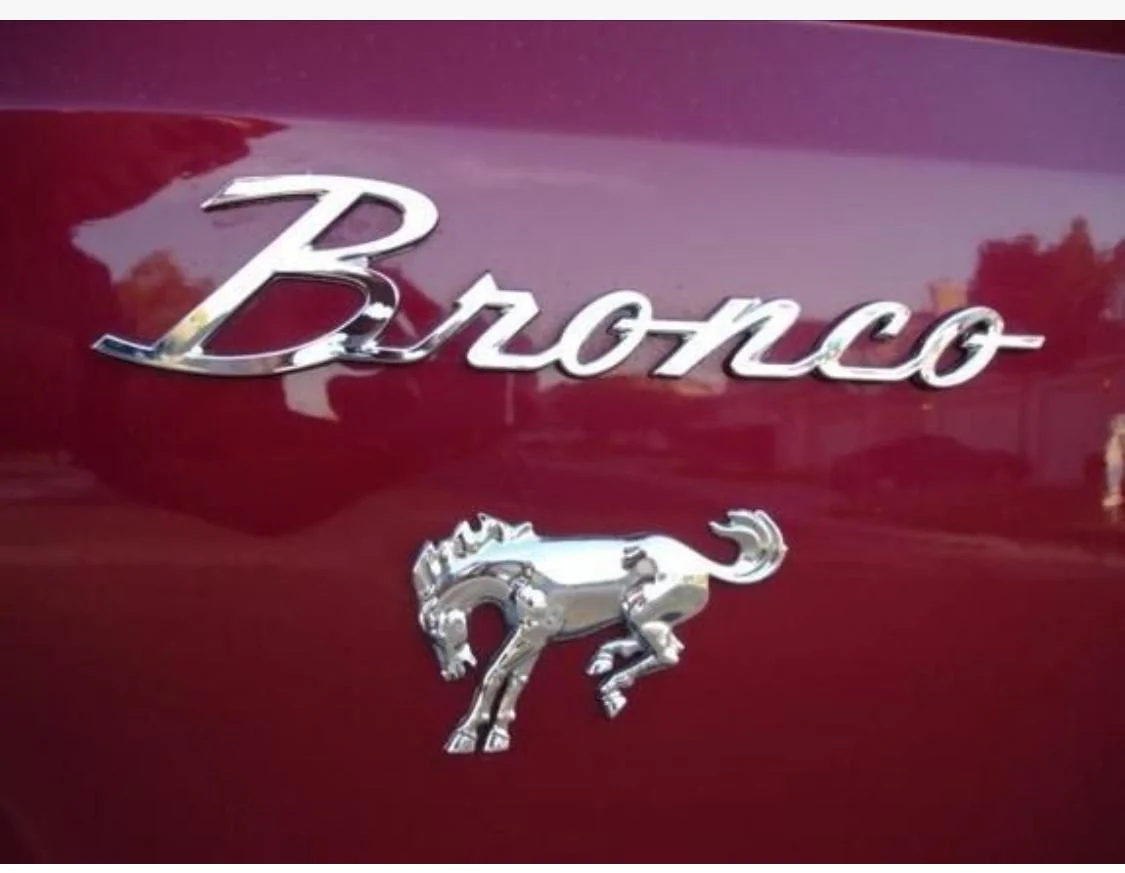 Ford Bronco Video: 3 Broncos at Different Heights and Roof Rack on 2 Door [Updated WIth More Photos Including Cactus Gray] 29062BBB-B51C-4A7F-A6B0-EF077383C5C6