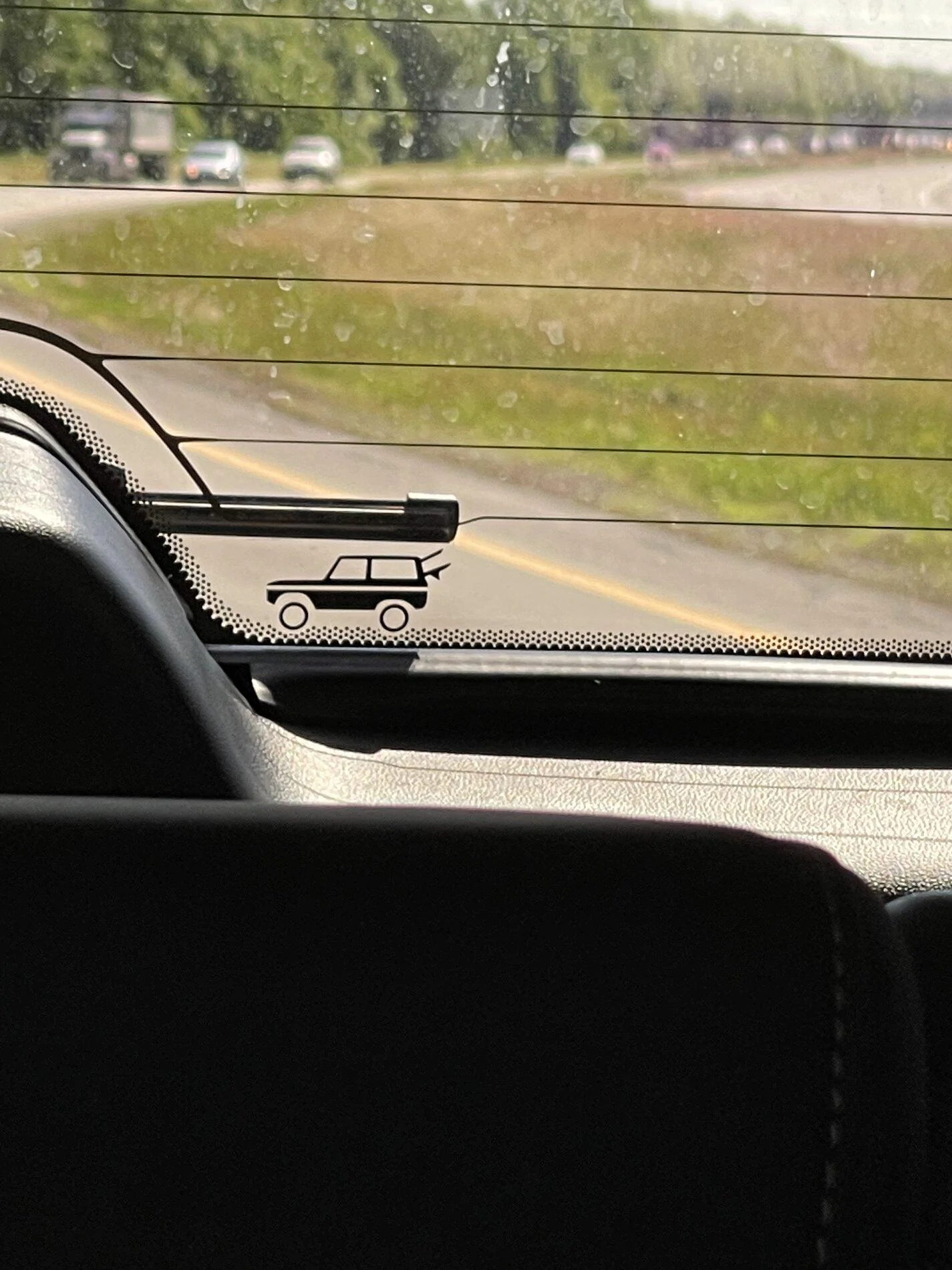 Ford Bronco Easter Egg: Bronco image in rear window pane 57B207F2-83DB-4CA7-BB71-47BFE2E52927