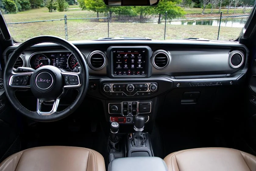 Wrangler Dash.jpg