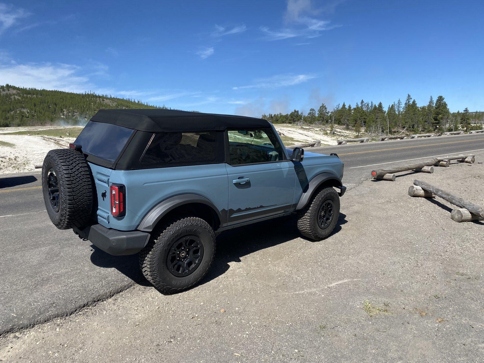 Ford Bronco Yellowstone Park Sighting - Wildtrak 2-Door in Area 51 w/ manufacturer plate 059ED4BC-EF15-4D10-90EE-BCFB2546F4C0