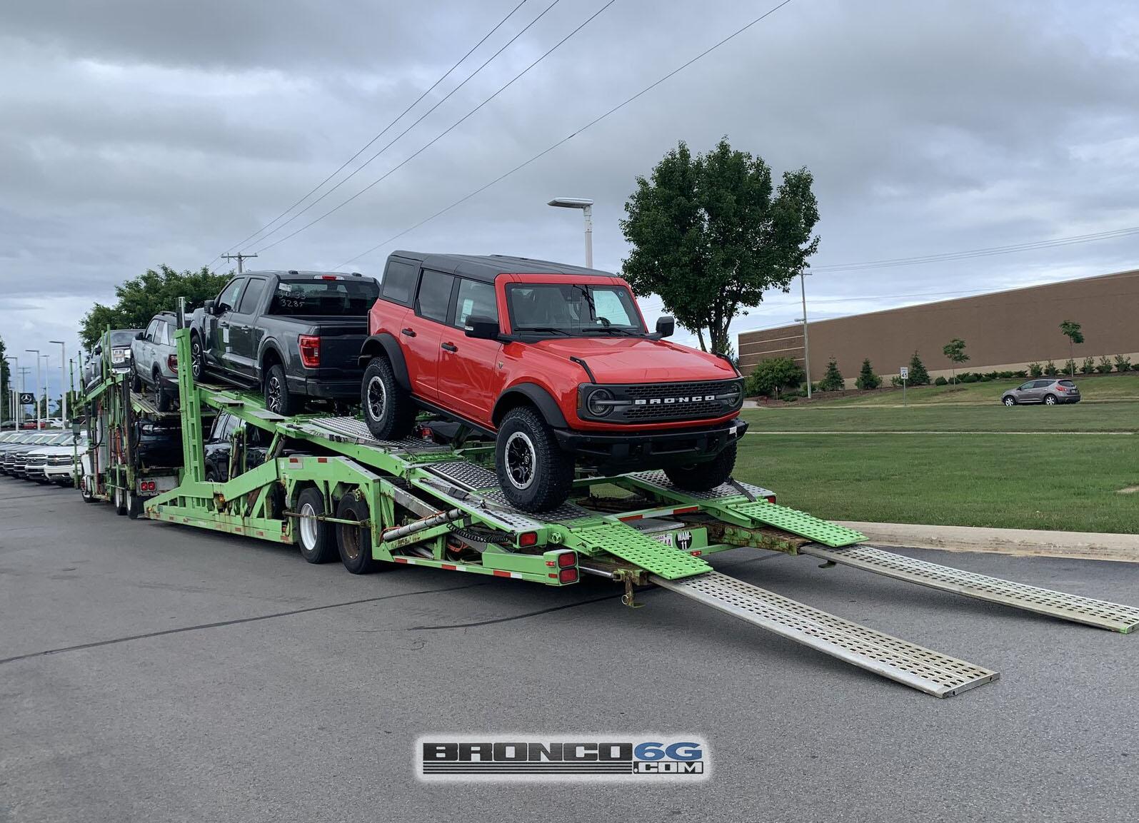 Ford Bronco 🙌🏼 Update: My 2021 Bronco is Delivered and Home!! 2021 Bronco delivery delivered