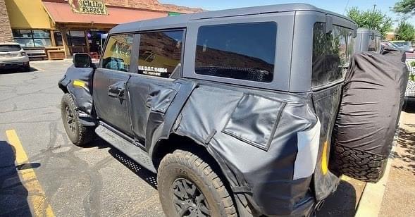 Ford Bronco 📷: Customer Bronco #2 Drop Off + Braptor Sighting Moab (Pair) D0052E14-3FBD-4ACD-B731-94BF40537EAA
