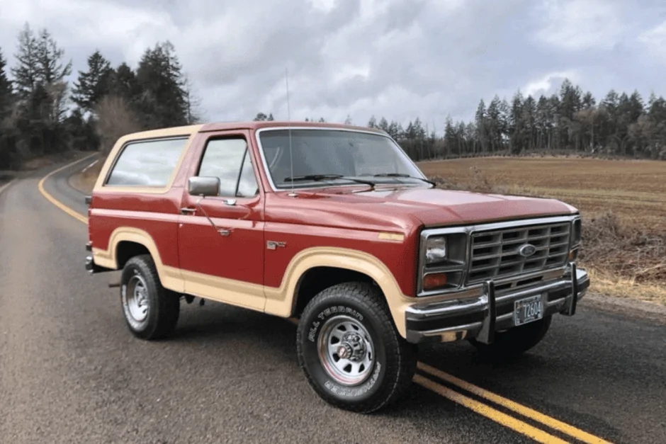 Ford Bronco Retro Bronco Theme (Dip or Wrap) 1624558523556