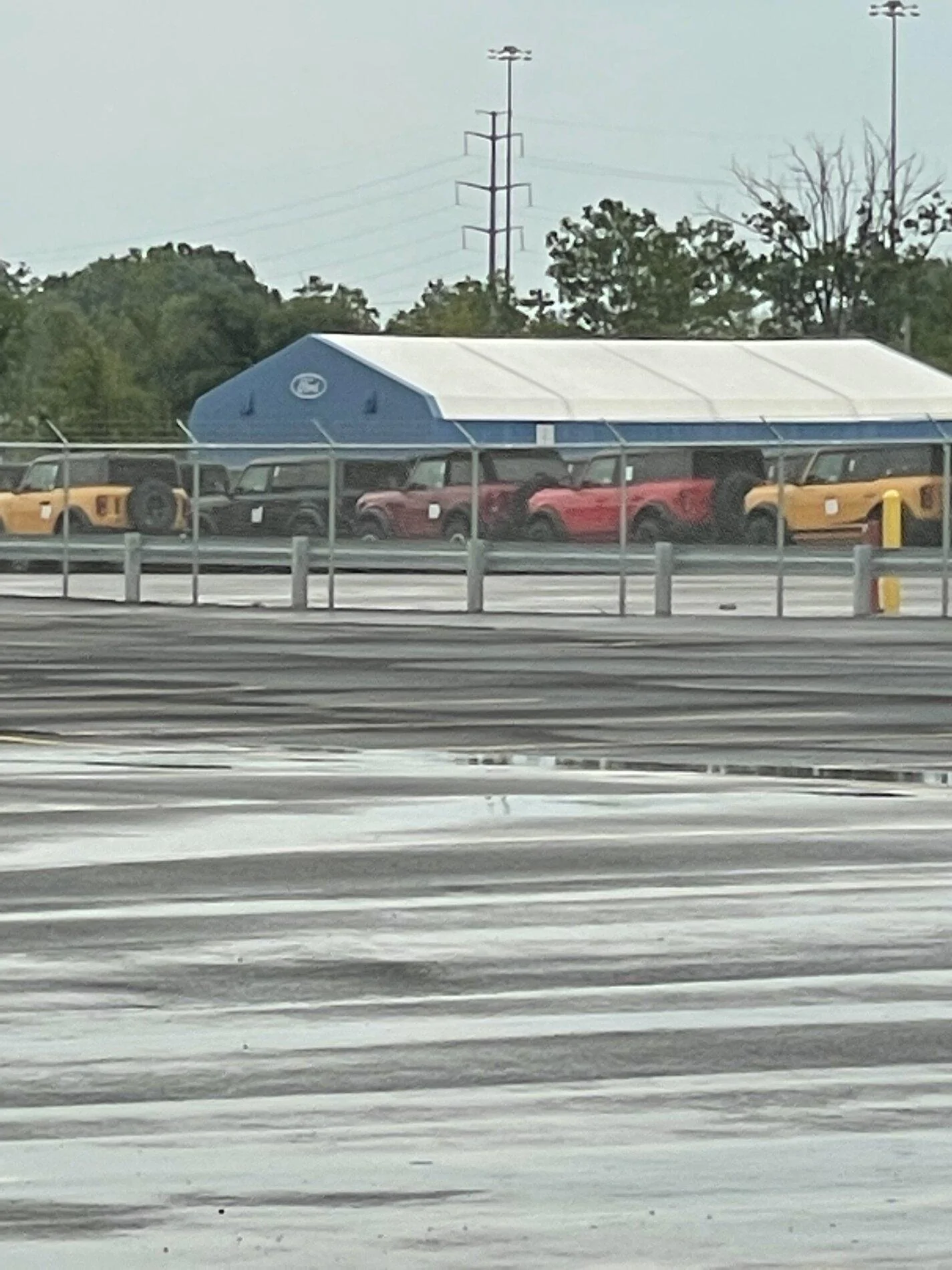 Ford Bronco Pictures from MAP this morning. 548BB01A-B393-47AC-8B1D-094B0A4E0CC1