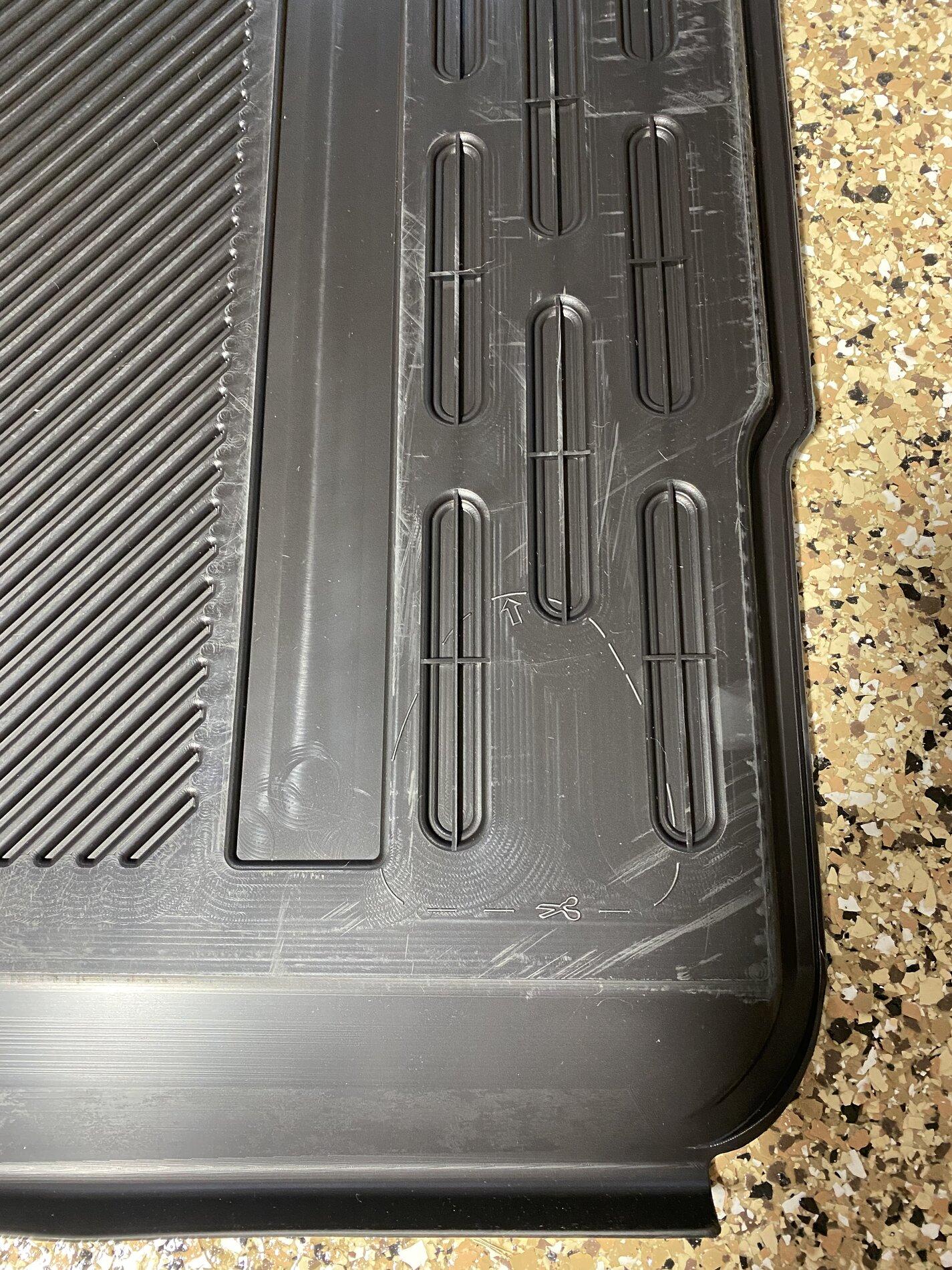 Ford Bronco Cargo Mat 0AD5EBB7-003F-48F1-B8CC-AFE8E1E0D149