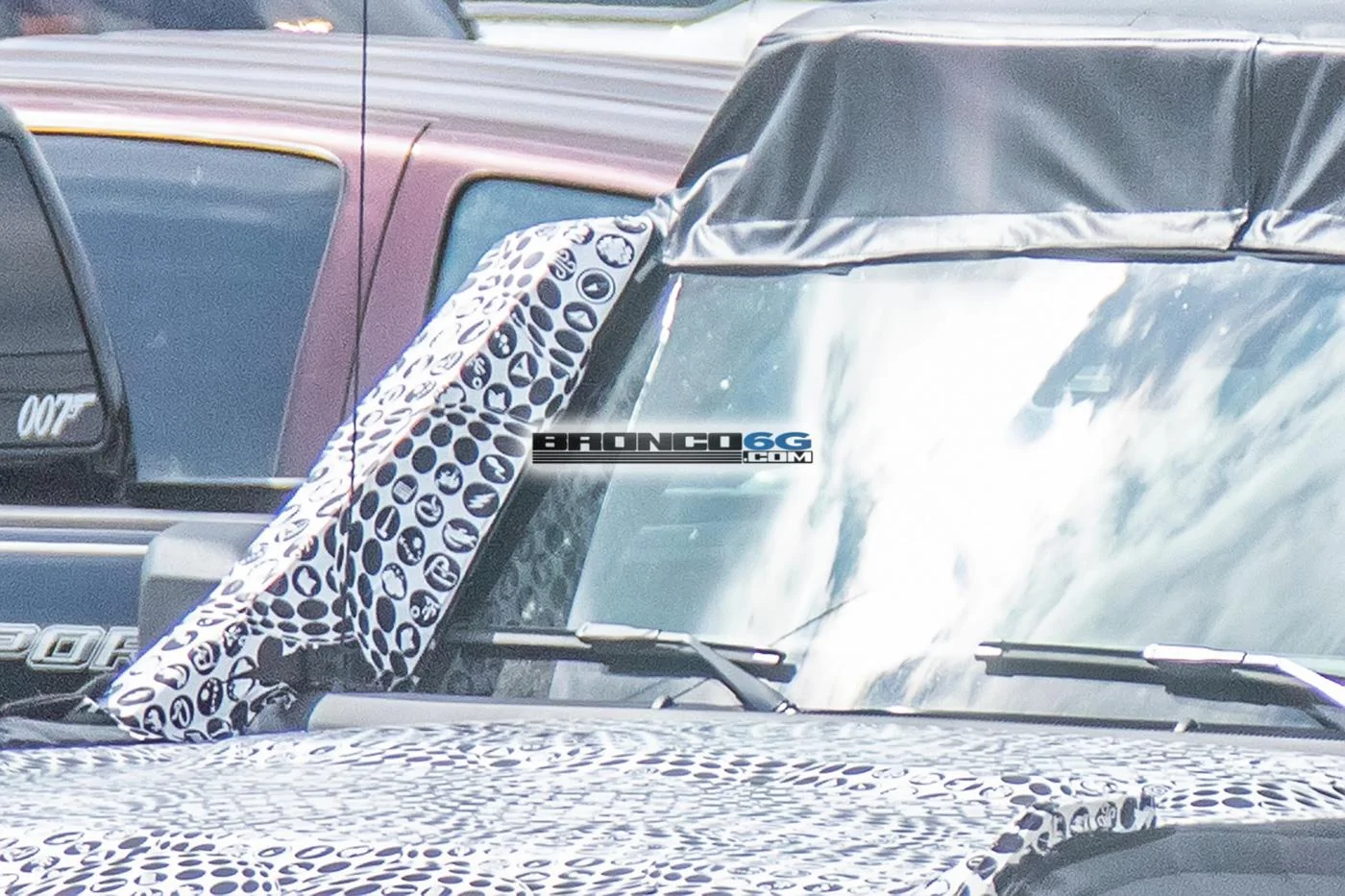 Ford Bronco Spied: Bronco Overland Sasquatch Prototype Caught Testing Winch, Snorkel and Roof Accessories bronco-overland-sasquatch-prototype-testing-winch-snorkel-cargo-tent-5