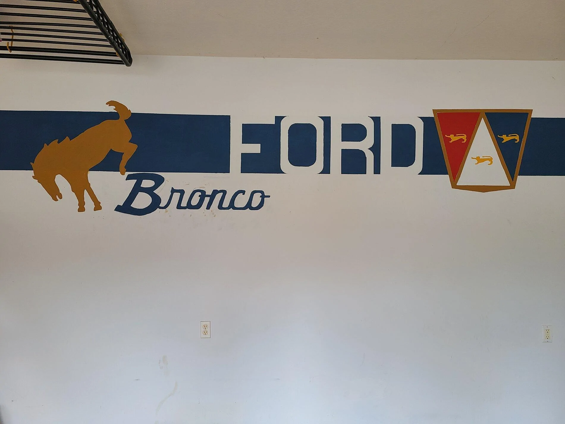 Ford Bronco IN TRANSIT 20210628_144123