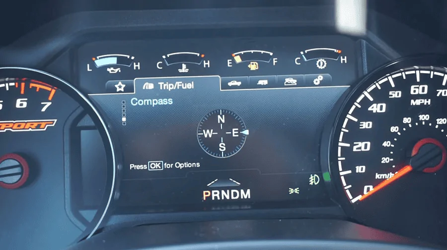 Ford Bronco Bronco has built-in compass? 1624984565246