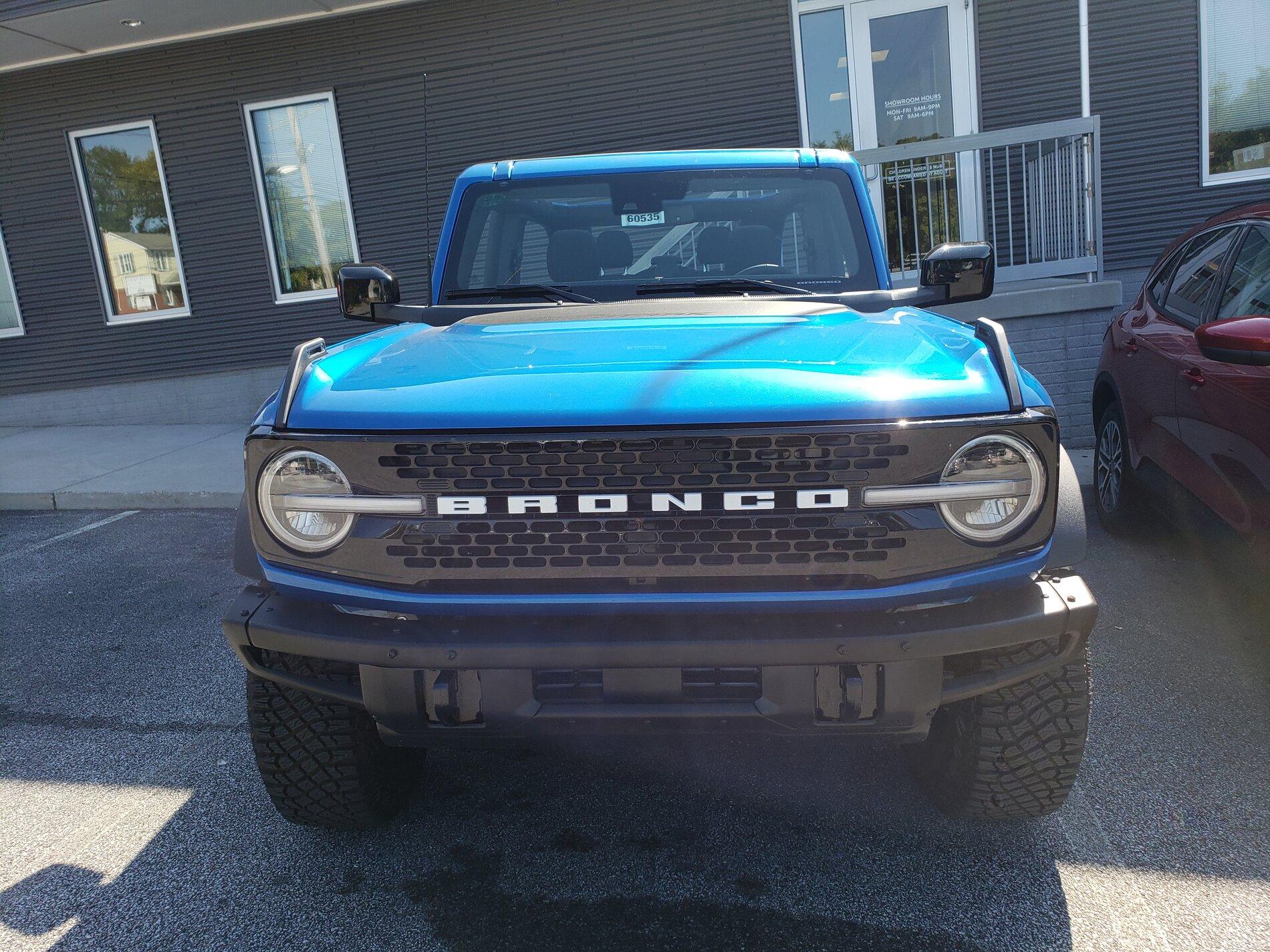 Ford Bronco VELOCITY BLUE Bronco Club 20210630_095233