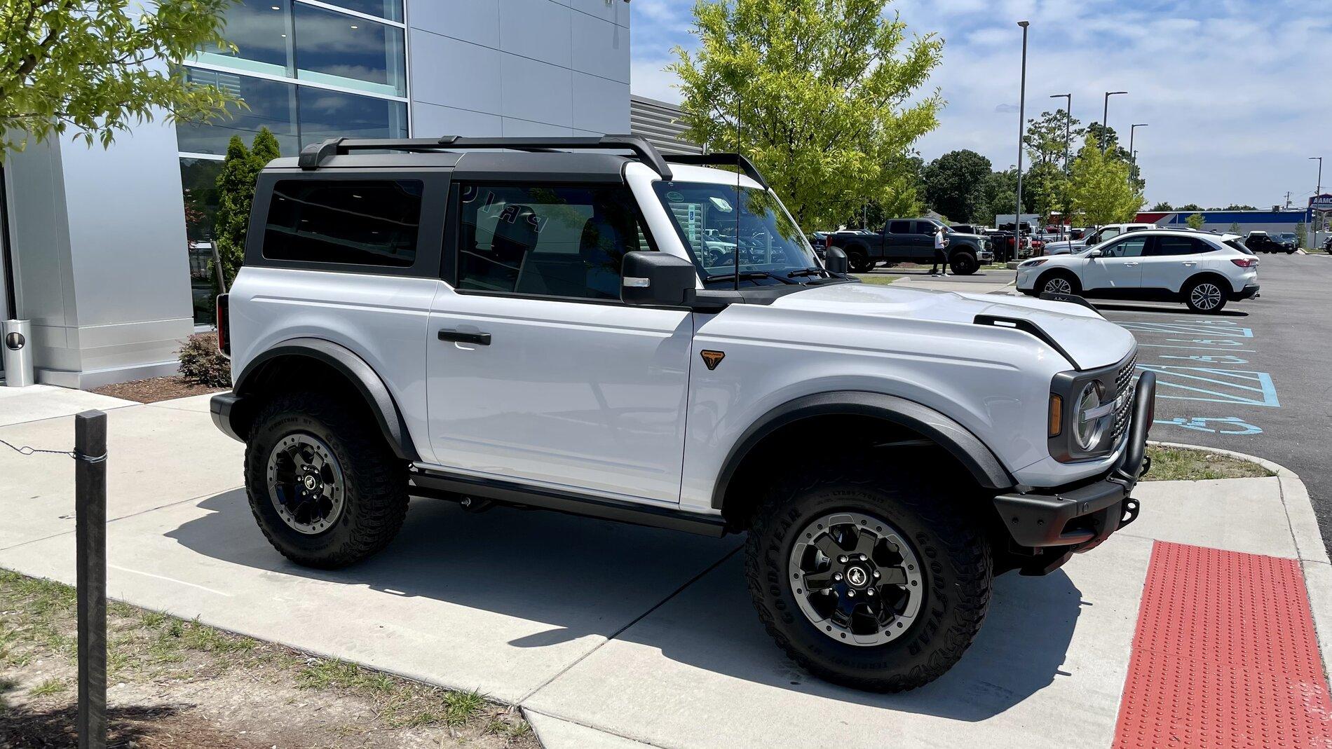 Ford Bronco Who's getting Oxford White? FBAFDE8E-6D50-4805-8386-D2E1EF18F0ED