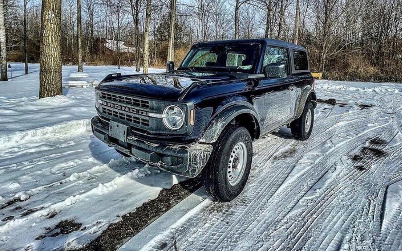 Ford Bronco official ford license plate?? EFCA76CC-7C16-4BB9-A11F-79B8A9DDD62B
