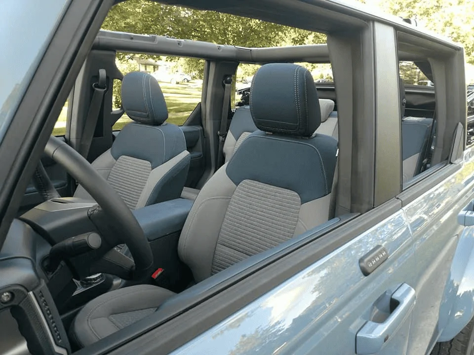 Ford Bronco Photos: Outer Banks Navy Cloth Interior 1625327639623