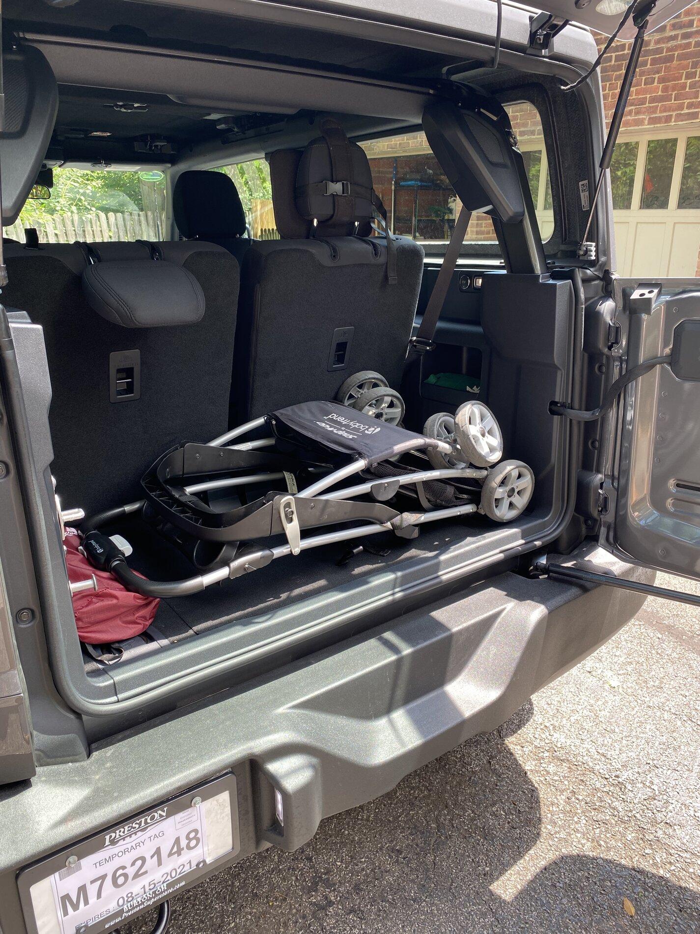 Ford Bronco BaseSquatch DELIVERED : 2 Door Base Sasquatch [UPDATE - NOW WITH MORE PICTURES & REVIEW] 7A0C4C36-EFC1-45D4-B851-B07553BBCD9A