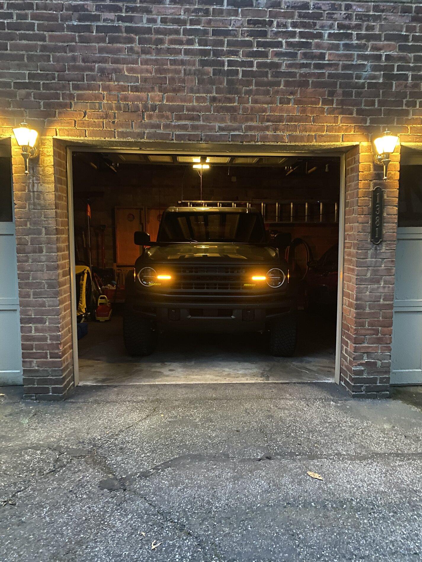 Ford Bronco BaseSquatch DELIVERED : 2 Door Base Sasquatch [UPDATE - NOW WITH MORE PICTURES & REVIEW] D5A79E9C-6D47-4F5D-ADFE-D33AE7D55717