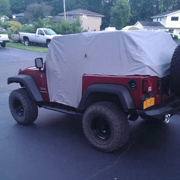 Ford Bronco Parking with the top off... 1625342681222