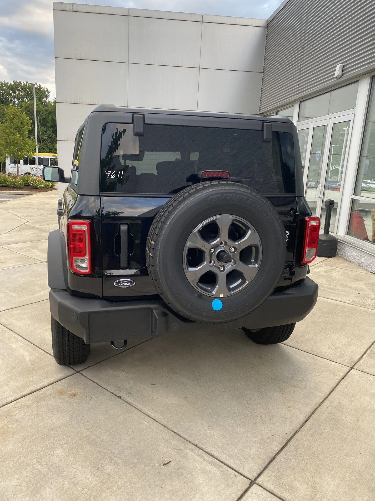 Ford Bronco SHADOW BLACK Bronco Club 914E0EBE-85D7-4E62-A3C9-6C0B8AE9E3A5