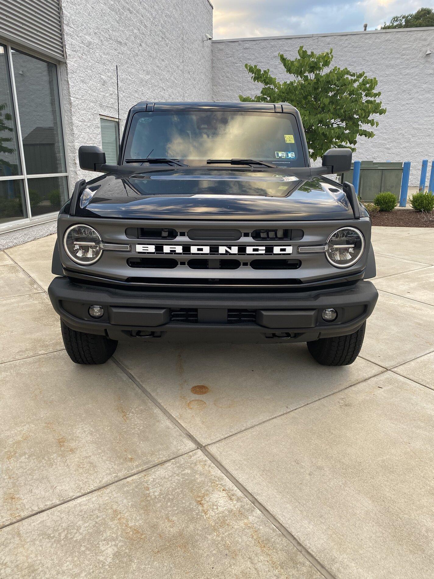 Ford Bronco SHADOW BLACK Bronco Club BA99F07B-E967-4F53-B726-1A32DB506255