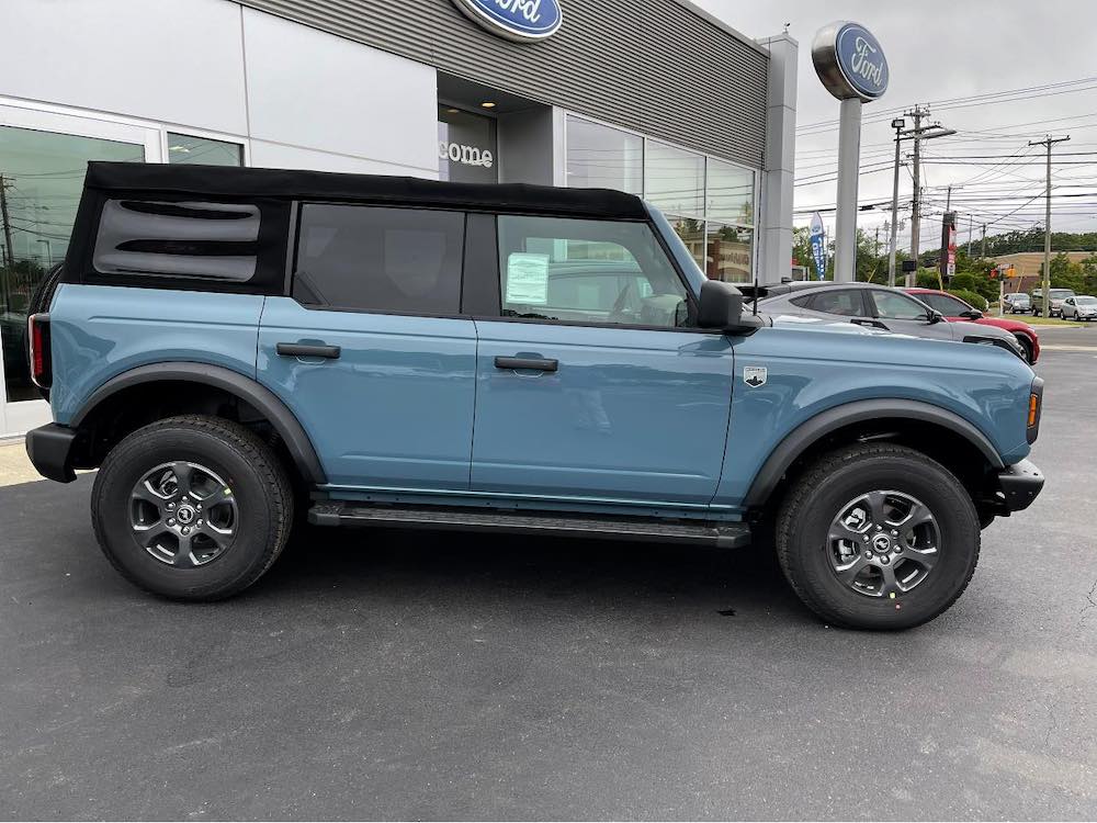 Area 51 2021 Bronco Big Bend 4-Door Soft Top 2.jpg