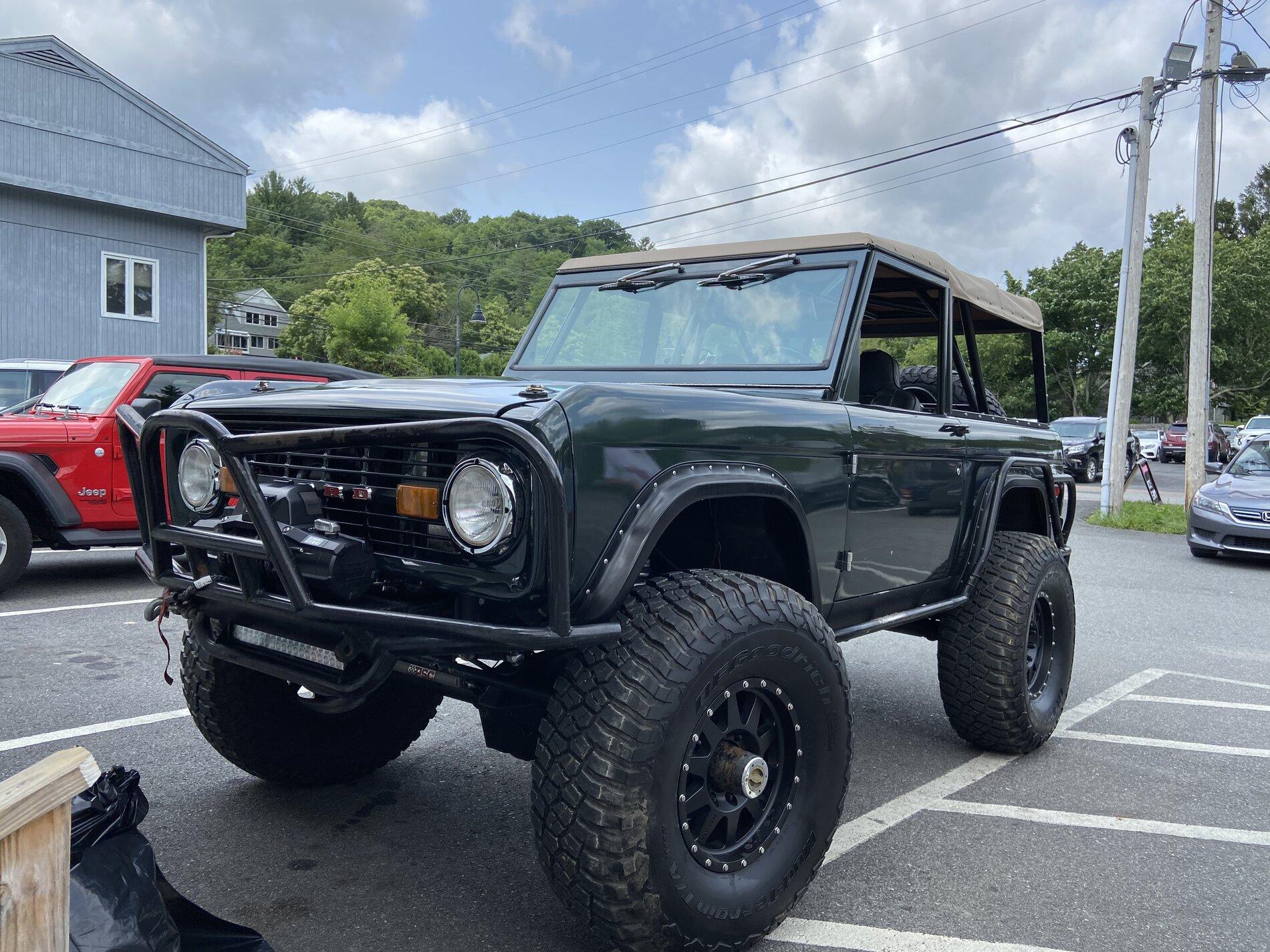 Ford Bronco Possible green color? 7EDF8BA1-F07B-42A1-BB5F-ABA2B195BB1C