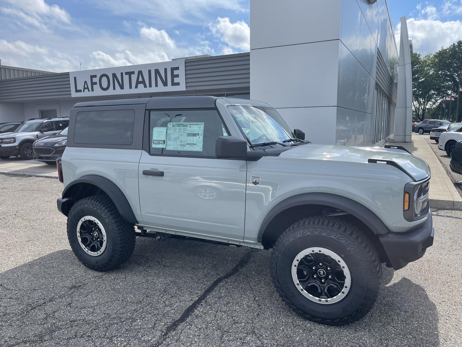 Ford Bronco CACTUS GRAY Bronco Club EDBCF050-746E-4490-8E47-F99D706C3BF6