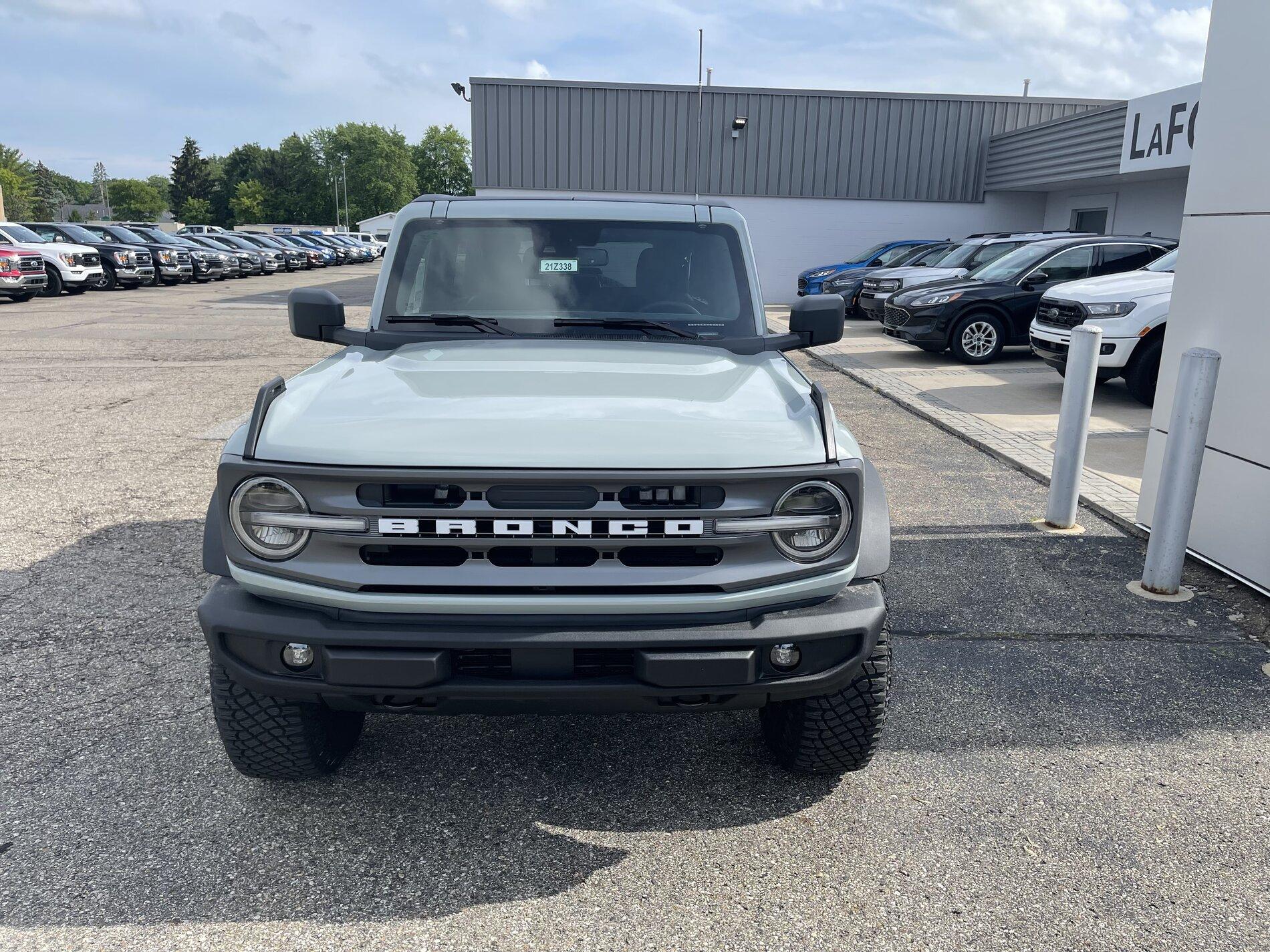 Ford Bronco CACTUS GRAY Bronco Club 912557FC-1C71-4EA3-BA9A-534F6642F268
