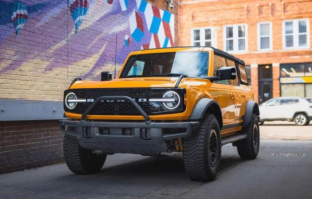 Ford Bronco CYBER ORANGE Bronco Club Cyber Orange 2021 Bronco Wildtrak 4-Door Soft To
